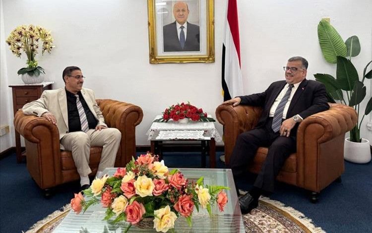 اجتماع يناقش اعادة تأهيل وافتتاح قلعة القاهرة كمتنفس سياحي وإزالة العشوائيات في مديرية القاهرة والمظفر