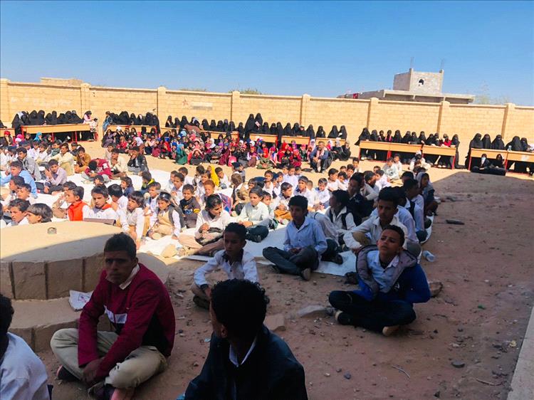 احتفاء تربوي مميّز في الشعيب.. تكريم المتفوقين والأسر المثالية قبيل ذكرى الاستقلال