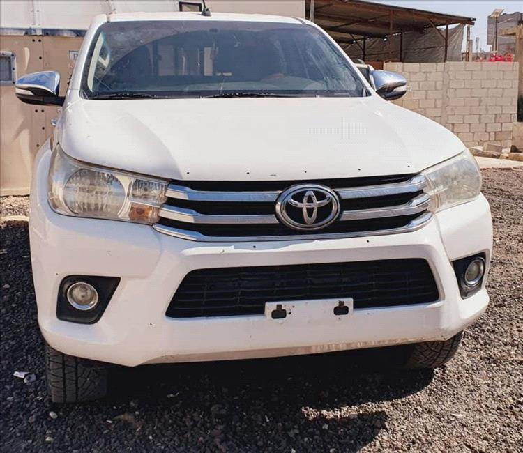 افراد اللواء 37 مدرع يضبطون سيارة مسروقة خلال ساعات في وادي حضرموت