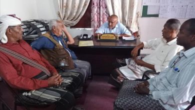 الراعي يبحث مع رئيس نادي خنفر الاستعداد لدوري الدرجة الثانية