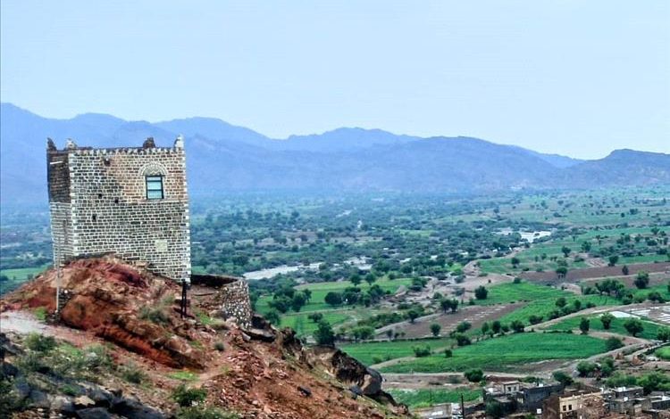 القشعة: حاضرة بلاد العلوي وموطن دار المشيخة التاريخي في مديرية الملاح محافظة لحج