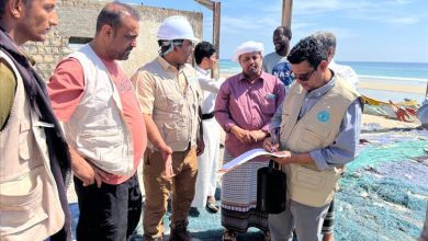 المهرة.. تسليم موقعي دمقوت وحوف لانطلاق مشروع تطوير مراكز الإنزال السمكي