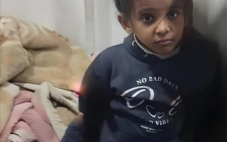 بفضل جهود الأمن والمواطنين.. إنقاذ طفلة بعد سقوطها في بئر بيافع رصد