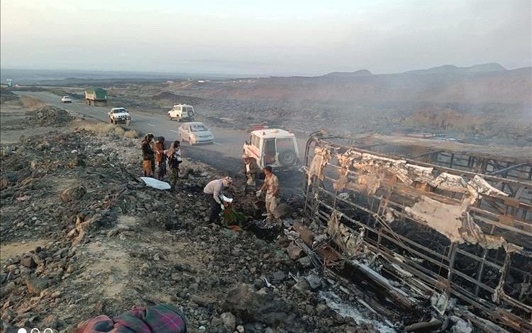 تحرك بطولي لأفراد اللواء 39 مدرع في إنقاذ مصابي حادثة العرقوب بأبين