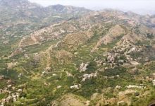 تعز.. مسلحون يهاجمون منزل شيخ قبلي في شرعب السلام بقنابل يدوية