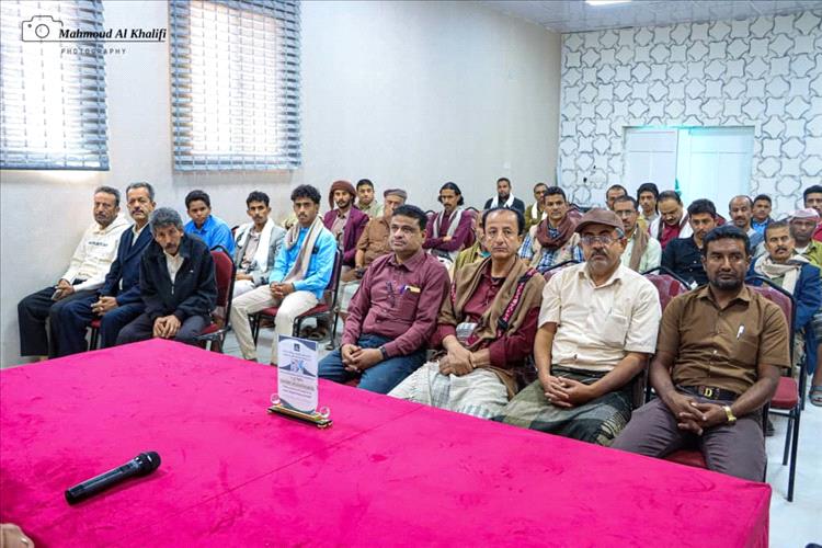 شبوة : فعالية تأبينية مهيبة للإعلامي والإذاعي وكروان التعليق الرياضي الفقيد فائز المحروق