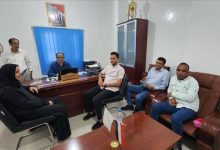 فاضل يناقش مع تكتل وهج النسائي  إقامة ماراثون الشهيدة افتِهان الرياضي