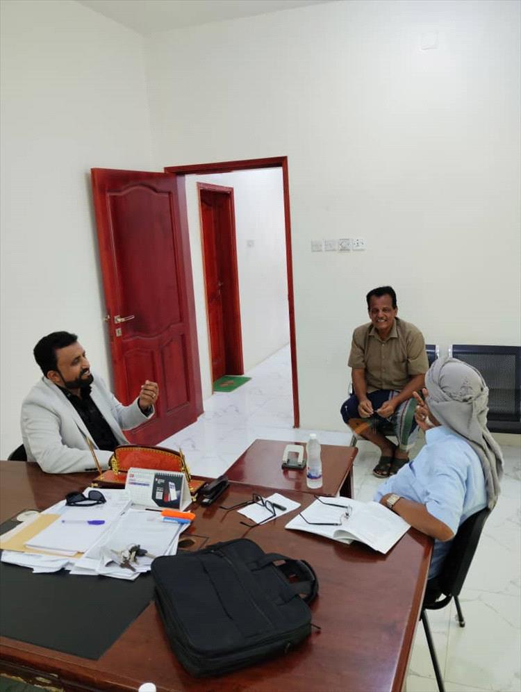 لقاء تنسيقي بمكتب نيابة الأموال العامة في حضرموت لتعزيز جهود مكافحة الفساد