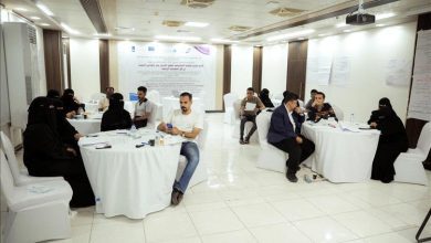 مؤسسة مسارات السلام تنفذ ورشة نقاشية للشباب المدافعين عن حقوق الإنسان بالمكلا