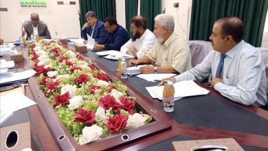 مجلس جامعة المهرة يعقد اجتماعه لدورته الاعتيادية الأولى للعام الجامعي 2025ـ 2026