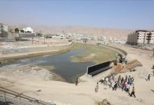 محافظ حضرموت يتفقد العمل بمشروع المرحلة الثانية لخور المكلا ويوجّه بإزالة العوائق التي تعترض سرعة الانجاز