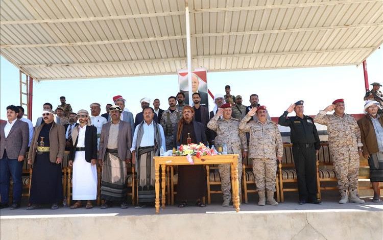 محافظ حضرموت يزور معسكر الجلاء وقوات “درع الوطن “