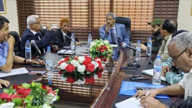 محافظ لحج ورئيس محكمة الاستئناف يبحثان سبل حماية أراضي الدولة وتعزيز التنسيق بين الأجهزة القضائية والأمنية