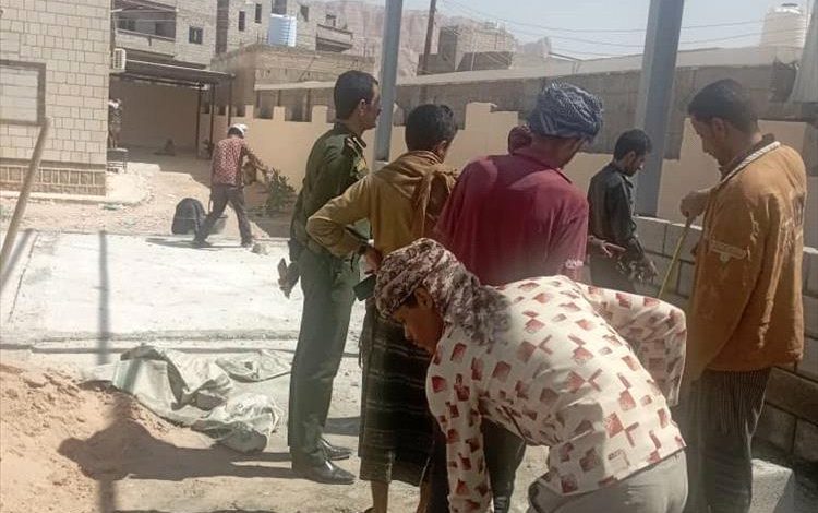 مدير عام الأحوال المدنية يتفقد سير العمل في مبنى الإصدار الآلي