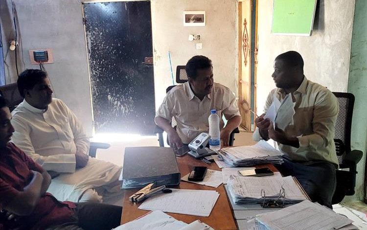 مدير عام رضوم يشيد بجهود المحافظ بن الوزير ودعم الأشقاء في الإمارات لتشغيل مشروع الطاقة الغازية بالمديرية