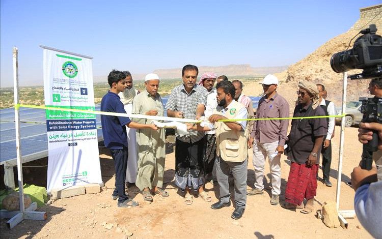 مدير عام مديرية القطن يدشّن مشروعي تأهيل بئري “هينن” و“سقيا البادية” ضمن برنامج “سقيا الماء” لمؤسسة البادية