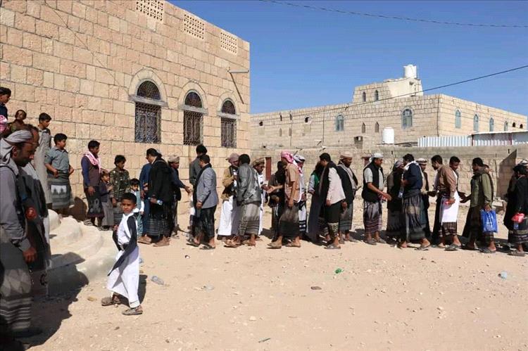 مدير عام مديرية جردان يزور الشاعر  علي ناصر الحكم باحقينة لتهنئته بالفوز بالمركز الأول في مسابقة شاعر شبوة 2025