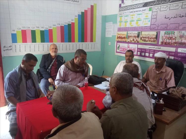 مكتب تربية مودية يحتفي بإنجاز مدرسة الأقصى الأهلية بحصولها على المركز الثاني في البطولة الوطنية الذهنية