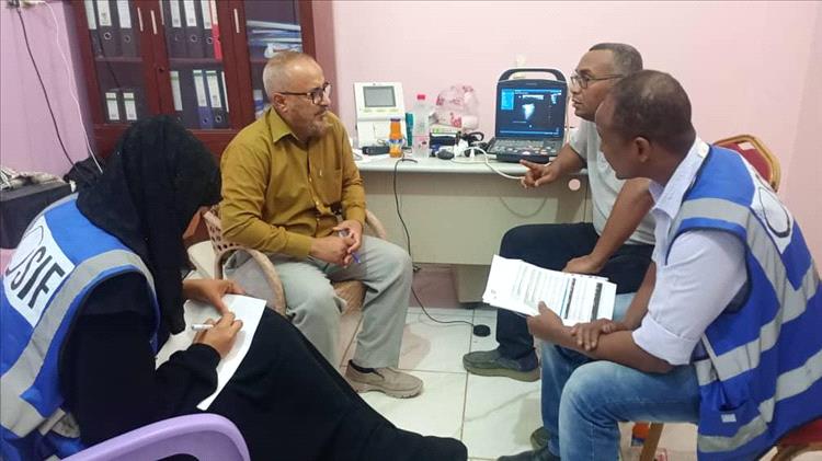 وفد منظمة الإعانة الفرنسية الإسلامية يزور مستوصف د. صالح التخصصي ويبحث سبل التعاون لخدمة طلاب ردفان