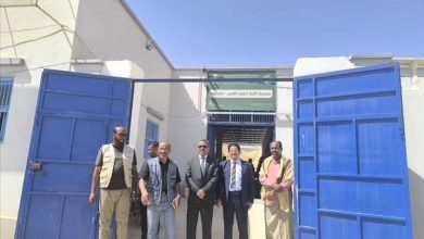 وفد وزارة التربية يتفقد مشروع الوجبة المطهية بالمطبخ المدرسي في مديرية تريم بحضرموت