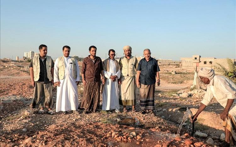 وكيل الشؤون الفنية بالمهرة يدشّن استكمال مشروع شبكة المياه رقم (3) في منطقة محيفيف بطول 4.4 كم