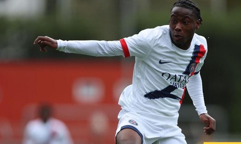 باريس سان جيرمان يستعين بطفل لتعويض غياب حكيمي