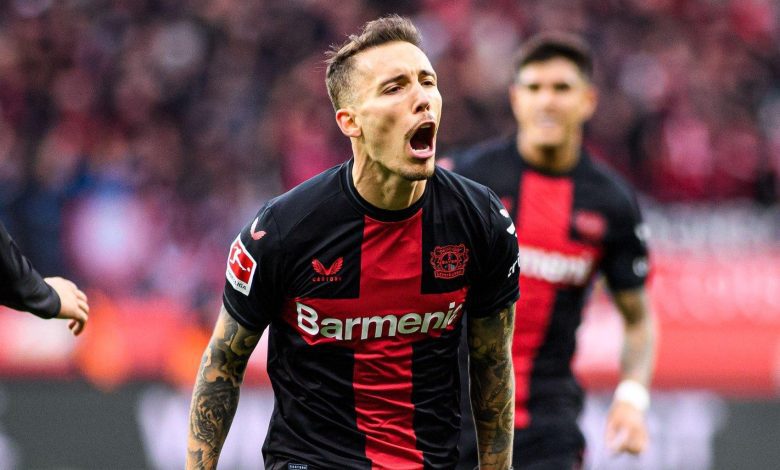 عملاق أوروبي يزاحم برشلونة على ضم جريمالدو