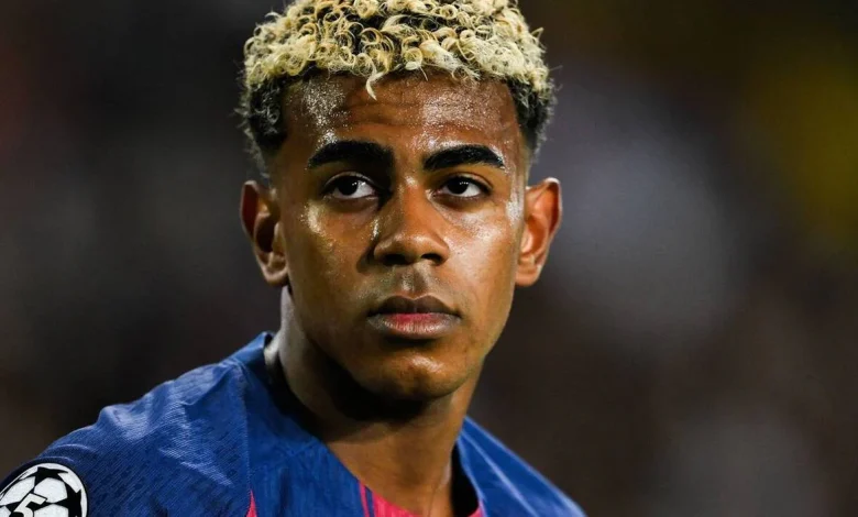 أول شيء فعله لامين بعد وصوله إلى برشلونة