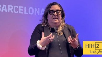 إلينا فورت تؤكد : برشلونة يعود للكامب نو بدون رابطة التشجيع