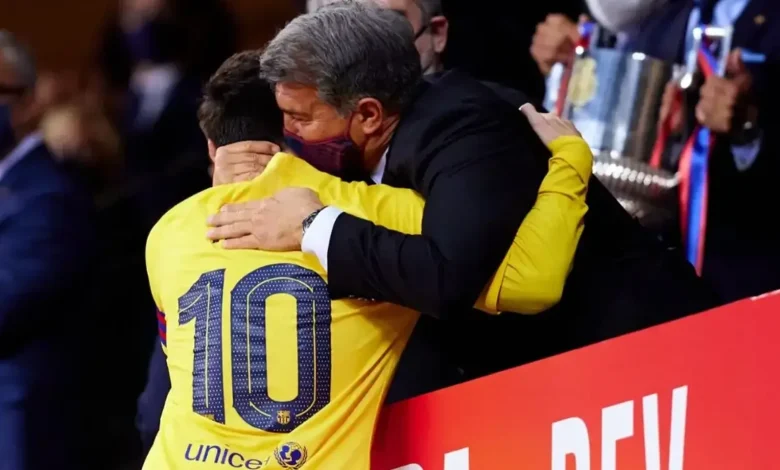 لابورتا يدعو ميسي لإقامة مباراة تكريمية له في كامب نو