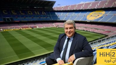 لابورتا يكشف موعد عودة برشلونة إلى كامب نو