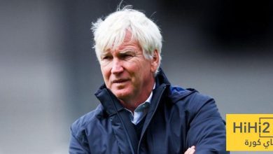 مدرب منتخب الكاميرون في ضيافة نادي برشلونة