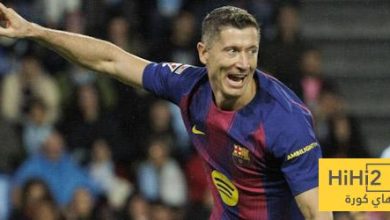 مع ليفاندوفسكي … برشلونة حياته أسهل