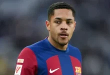 هل سيعود فيتور روكي إلى برشلونة؟