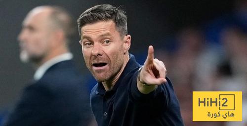 تشابي يحاول الاستعانة بميندي كقلب دفاع ..!