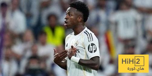 صورة : على طريقة فينيسيوس في الكلاسيكو .. نيمار يغضب من مدربه