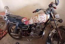 أمن لودر يضبط متهماً بسرقة دراجة نارية خلال ساعة واحدة من تلقي البلاغ