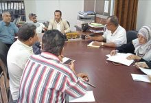 اجتماع لمتابعة مستوى تنفيذ مشاريع البرنامج الاستثماري بمديرية صيرة بعدن