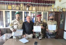 الملازم اياد بجاش يجتاز دورة السرايا بنجاح ويتفوق بين 300 دارس