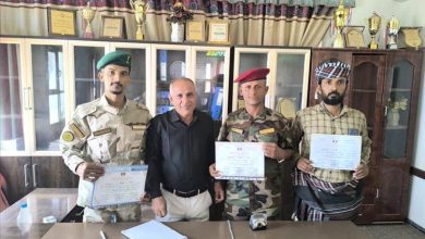 الملازم اياد بجاش يجتاز دورة السرايا بنجاح ويتفوق بين 300 دارس