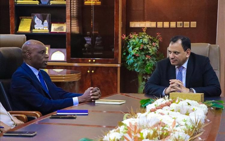 الوزير السقطري يؤكد على تعزيز دور الفاو التنموي في بلادنا خلال لقائه القائم بأعمال الممثل المقيم للمنظمة
