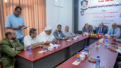 الوزير الوصابي يدشن منصة التعليم الإلكتروني في كلية العلوم الاجتماعية والإنسانية بجامعة عدن