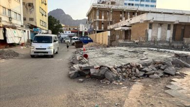 تدشين العمل بإنشاء مصدات السيول في حي الكبسة بالمعلا