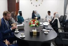 رئيسة الجهاز المركزي للإحصاء تلتقي بوفد من الاتحاد الأوروبي و"OECD" لبحث تطوير برنامج تعزيز الصمود الاقتصادي في اليمن