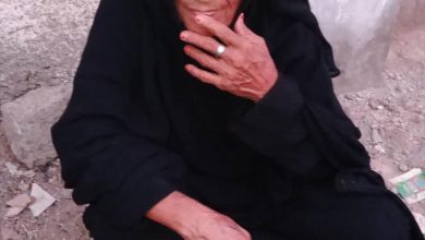 عجوز مسنّة تعاني من الزهايمر عُثر عليها في مديرية المنصورة بعدن