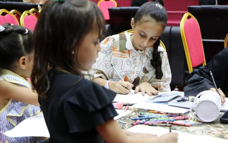 عدن تحتفي بإبداعات أطفالها في مهرجان “الطفل الموهوب”