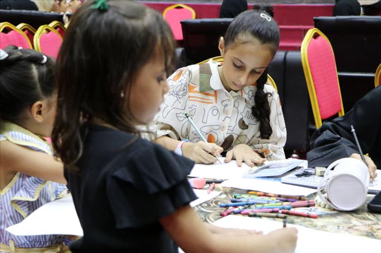 عدن تحتفي بإبداعات أطفالها في مهرجان “الطفل الموهوب”