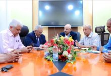 فريق التوجيه والرقابة الرئاسي يزور الهيئة العليا للأدوية بالعاصمة عدن ويطّلع على سير عملها وتحدياتها الميدانية