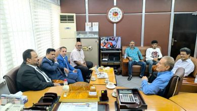 لقاء ودي بين قيادتي شركة النفط بعدن والمصافي لتعزيز التنسيق المشترك