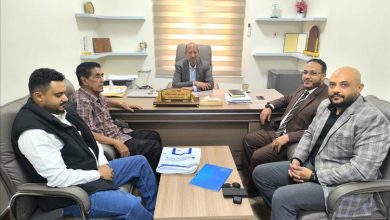 لقاء يبحث تعزيز الشراكة بين مؤسسة البصر الخيرية والمجلس الاختصاصي الطبي بعدن